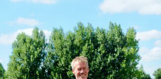 ‘Nog even en de melkauto’s komen onder politiebegeleiding het erf op’